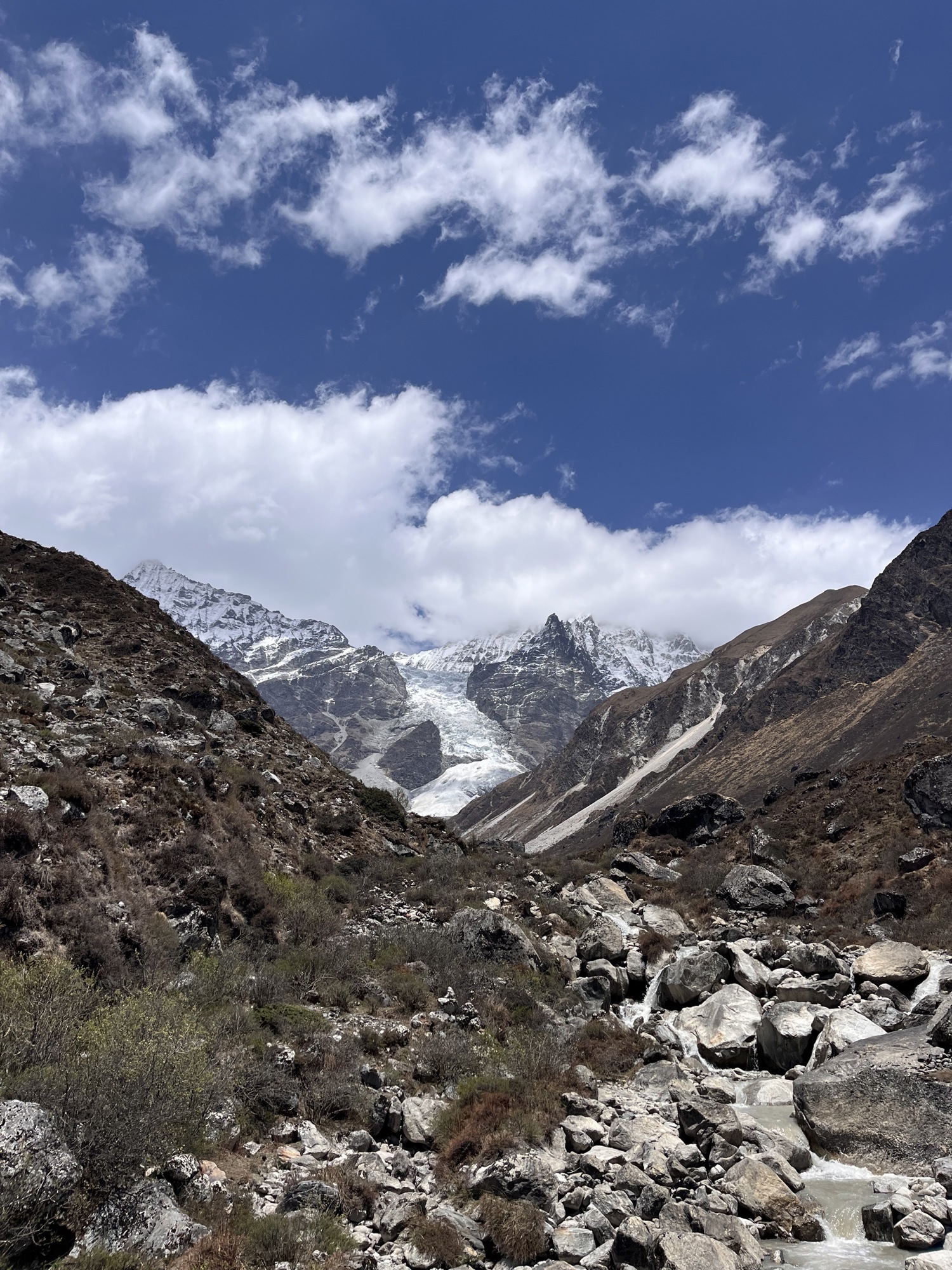 The glacier which lay above the village of Gomes, where we were stayig for the night